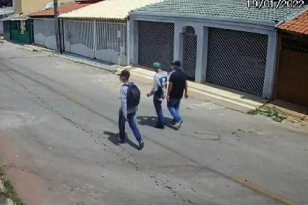 “Salvou a família”, diz pai de jovem baleada ao defendê-lo de assalto