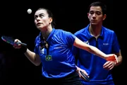 Pelas duplas mistas, Calderano e Takahashi ficaram com a prata na competição. Pelas duplas mistas, Calderano e Takahashi ficaram com a prata na competição.
