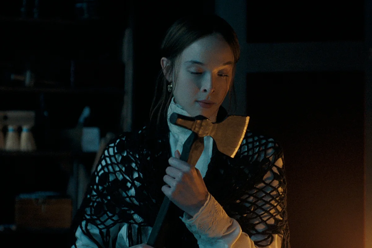 Imagem colorida de Ella Beatty como Lizzie Borden em Monstros: A História de Lizzie Borden, da Netflix - Metrópoles