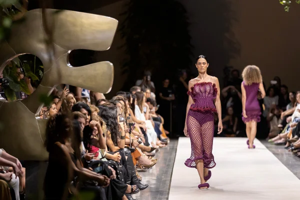 Geraldo Couto leva luxo e feminilidade ao 4º dia de Metrópoles Catwalk - destaque galeria Geraldo Couto leva luxo e feminilidade ao 4º dia de Metrópoles Catwalk - destaque galeria