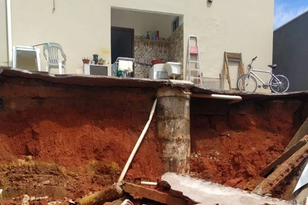 Buraco em residência