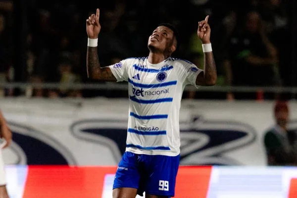 Brasileirão: Arroyo marca e Cruzeiro vence o Remo por 1 x 0 no Pará