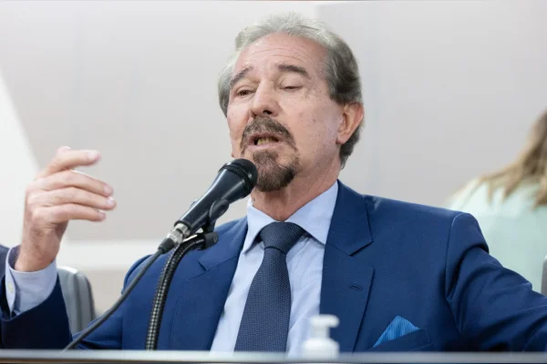 Dr. Maurício do Partido Novo