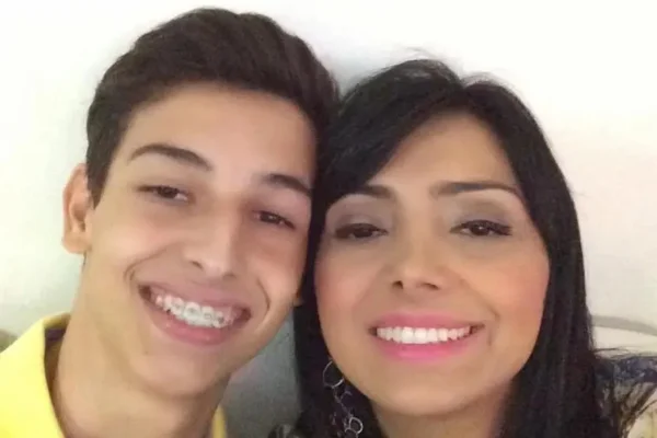 Eyshila homenageia filho 10 anos após morte - destaque galeria Eyshila homenageia filho 10 anos após morte - destaque galeria