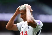 Richarlison com a camisa do Tottenham Richarlison com a camisa do Tottenham