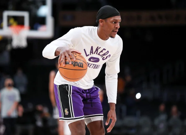 Cavaliers oficializam troca com Lakers e acertam com Rajon Rondo