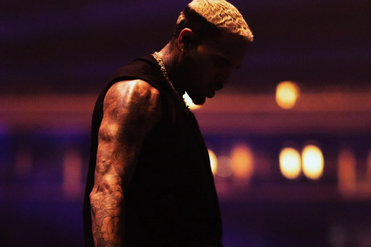 Chris Brown teria agredido um produtor em 2023 Chris Brown teria agredido um produtor em 2023