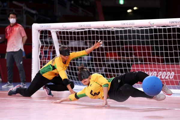 Brasil perde no goalball feminino e vai disputar a medalha de bronze