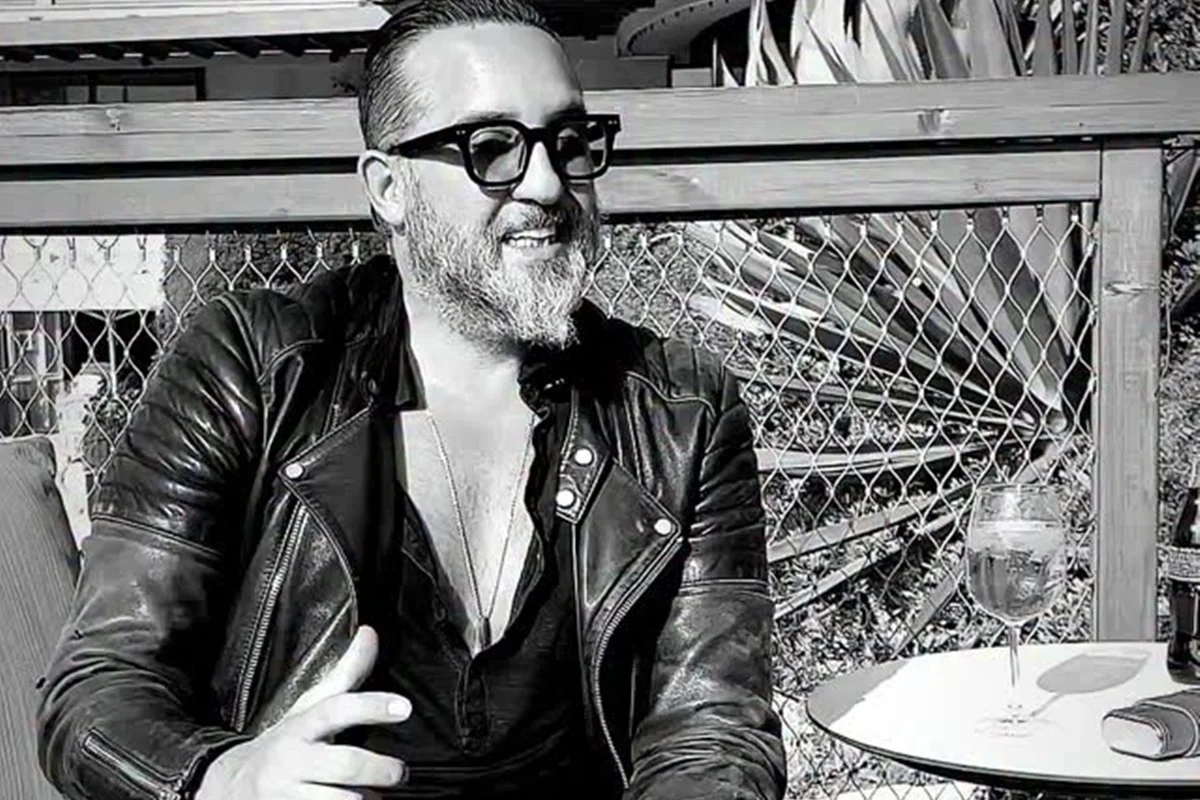 Ex-The Americans, Yakir Levi morre ao cair de 28º andar de hotel de luxo Ex-The Americans, Yakir Levi morre ao cair de 28º andar de hotel de luxo