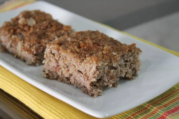 Delicioso! Aprenda a receita do tradicional quibe assado