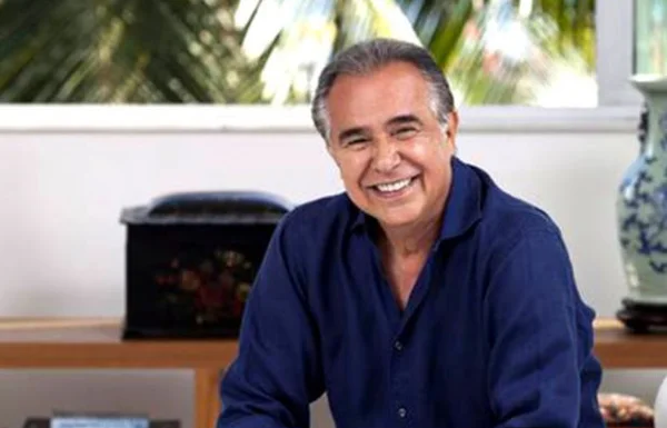 Jornalista Roberto D’Ávila prepara livro de memórias
