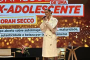 No Metrópoles Talks, Deborah Secco fala sobre autoimagem, padrões, maturidade, autenticidade e beleza