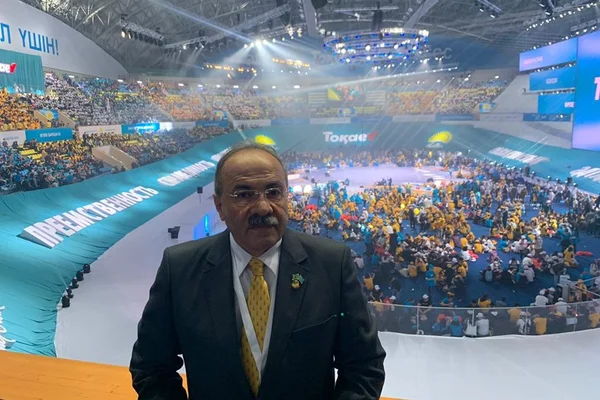 PF achou dinheiro entre as nádegas de vice-líder do governo, diz revista