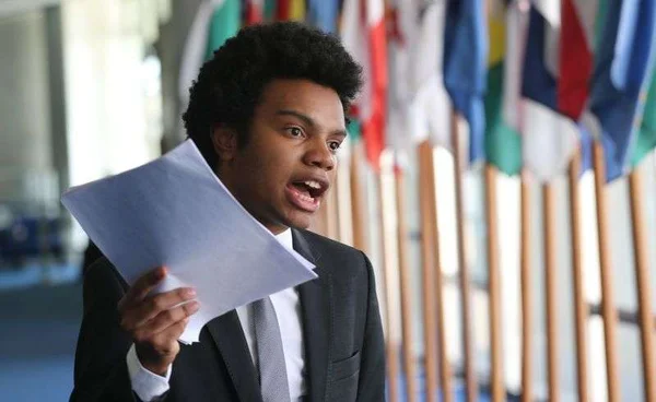 “O erro foi usar nazismo como exemplo”, diz ex-MBL Fernando Holiday