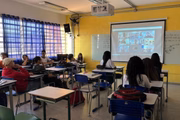 Sala de aula de escola municipal