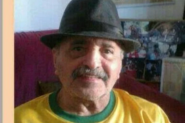 Cantor Roberto Müller, o Pingo de Ouro, morre aos 89 anos no Recife - destaque galeria Cantor Roberto Müller, o Pingo de Ouro, morre aos 89 anos no Recife - destaque galeria