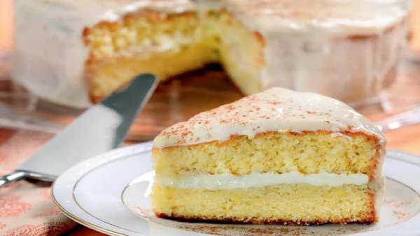 Bolo de chocolate branco