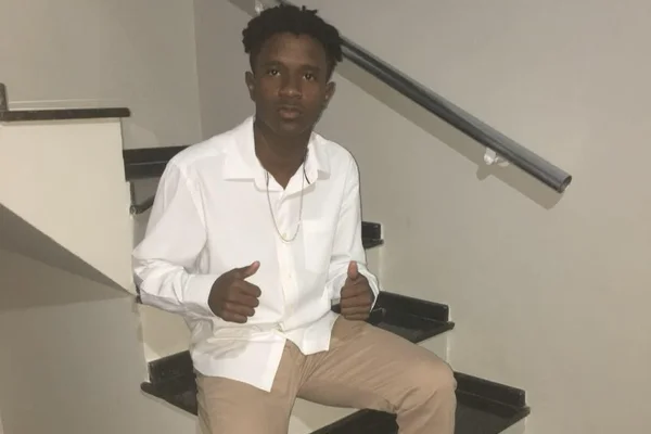 Vitor Nascimento, 21 anos, assassinado por segurança em bar de Sorocaba