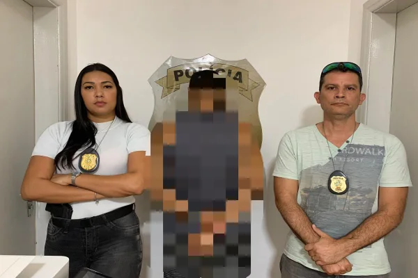 Após tomar “pé na bunda”, homem é preso por espancar mulher no Entorno