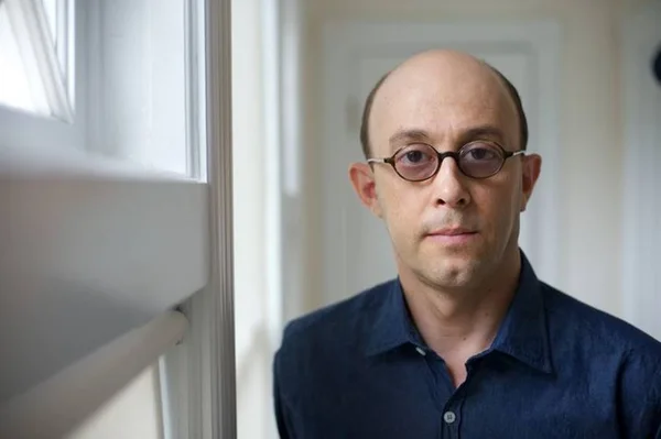 Cloro: novo livro de Alexandre Vidal fala sobre sexualidade reprimida