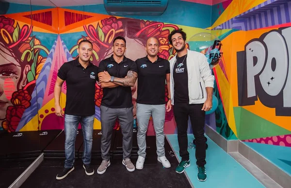 Coquetel marca o lançamento da nova unidade Fast Training no Lago Sul