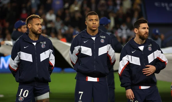 Sem Messi, Neymar e Mbappé, PSG entra em campo pela Copa da França
