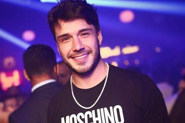 “Eu trabalho com a verdade”: Lucas Viana critica Hariany na web