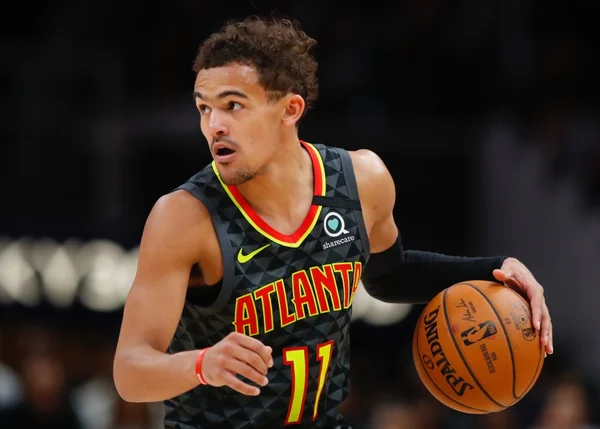 Trae Young entra nos protocolos de saúde da NBA contra a Covid-19
