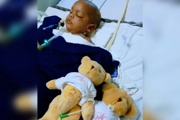 Menino picado por escorpião no DF passa por nova cirurgia: “Deu certo”