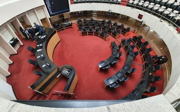 Alesc autoriza CPI sobre aborto legal de criança abusada em SC