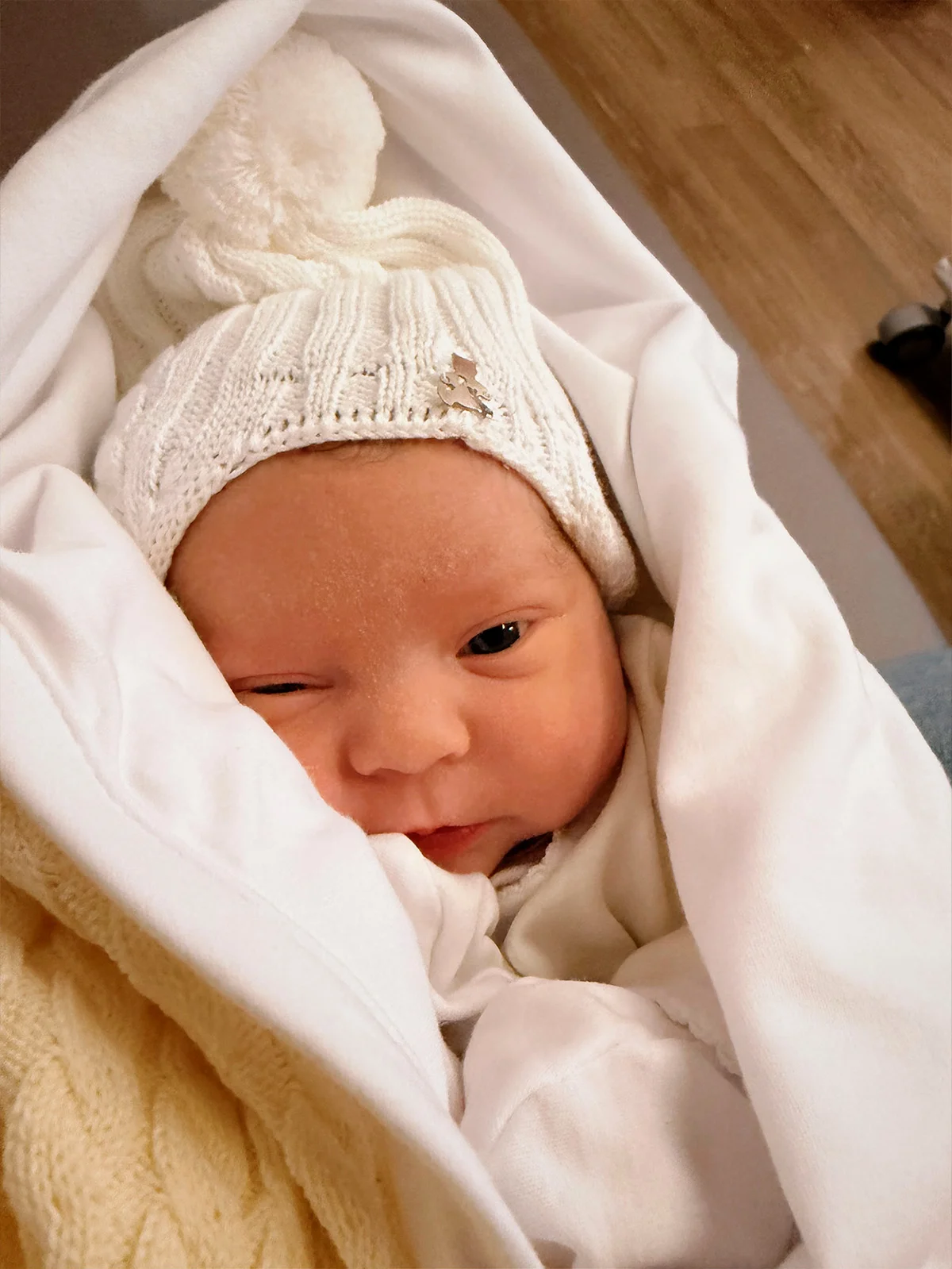 Marie Vitória, filha de Simone Poncio Marie Vitória, filha de Simone Poncio