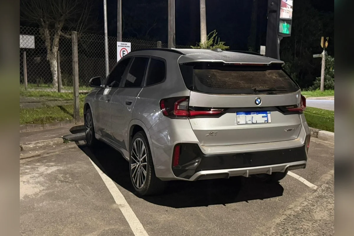 Luxury: PF prende líder de esquema investigado por tráfico de drogas - imagem 2 Luxury: PF prende líder de esquema investigado por tráfico de drogas - imagem 2