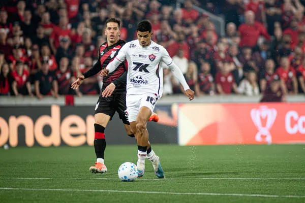 Vitória não derrota o Athletico-PR como mandante desde 2016 - destaque galeria Vitória não derrota o Athletico-PR como mandante desde 2016 - destaque galeria