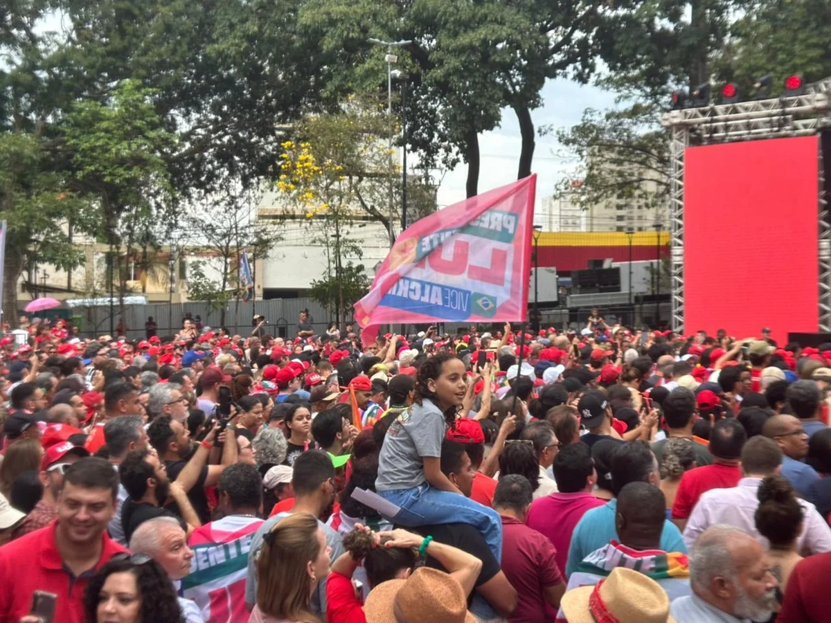 “Estamos em guerra”: Tebet convoca mulheres contra Flávio e Tarcísio - imagem 3 “Estamos em guerra”: Tebet convoca mulheres contra Flávio e Tarcísio - imagem 3
