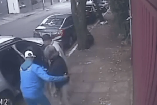 mulher sequestrada criminosos