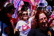 Mobilização nacional do PT é liderada pela primeira-dama Janja e pelo candidato do PT ao GDF, Leandro Grass Mobilização nacional do PT é liderada pela primeira-dama Janja e pelo candidato do PT ao GDF, Leandro Grass