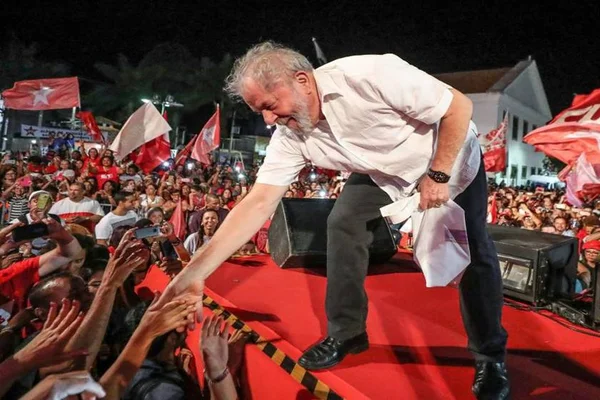 “Lava Jato não pode fazer o que está fazendo com o Rio”, diz Lula