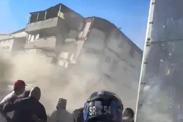 Terremoto que atingiu a Colômbia derrubou prédios e deixou mortos