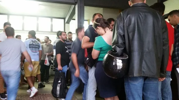 Concurso para bombeiros é marcado por tumultos no DF. Veja vídeo