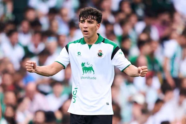 Real Madrid chega a acordo por Sergio Martínez, promessa da Espanha