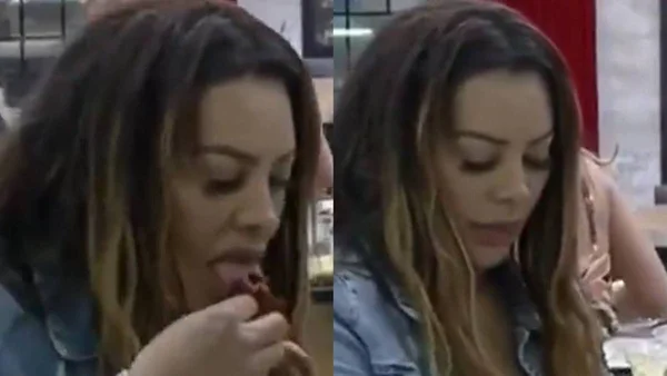 Mulher lambe carne