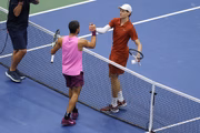 Além disso, foi o segundo Grand Slam do ano conquistado por Alcaraz. Antes, ele havia levantado o troféu de Roland Garros Além disso, foi o segundo Grand Slam do ano conquistado por Alcaraz. Antes, ele havia levantado o troféu de Roland Garros