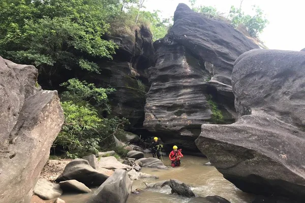 Namorada de turista desaparecido: “Esperança de achá-lo com vida”