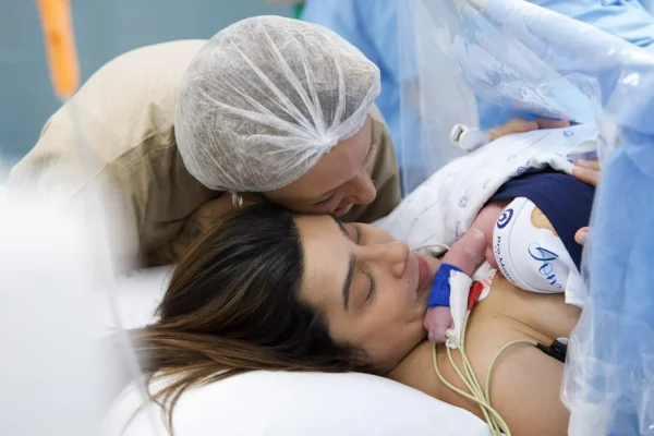 Lauana Prado dá à luz o primeiro filho, Dom. Veja fotos - destaque galeria Lauana Prado dá à luz o primeiro filho, Dom. Veja fotos - destaque galeria