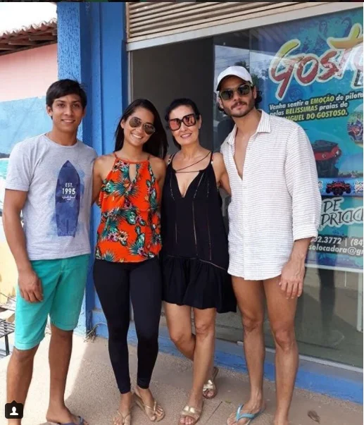 Fátima Bernardes e Túlio Gadêlha são flagrados em momento íntimo