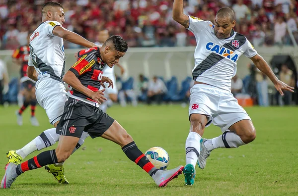 Saiba onde comprar ingressos para Flamengo x Vasco em Brasília