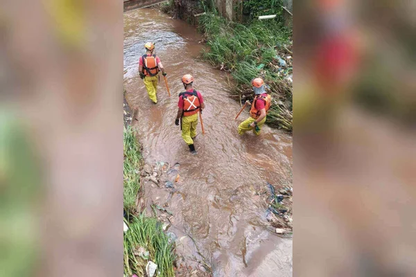 O corpo de Diogo Viveiros, 21 anos, foi encontrado neste domingo (13/3) pelo Corpo de Bombeiros no córrego Aricanduva