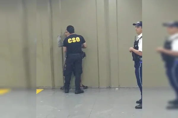 Homem é preso por agredir e derrubar passageiros no Metrô do DF