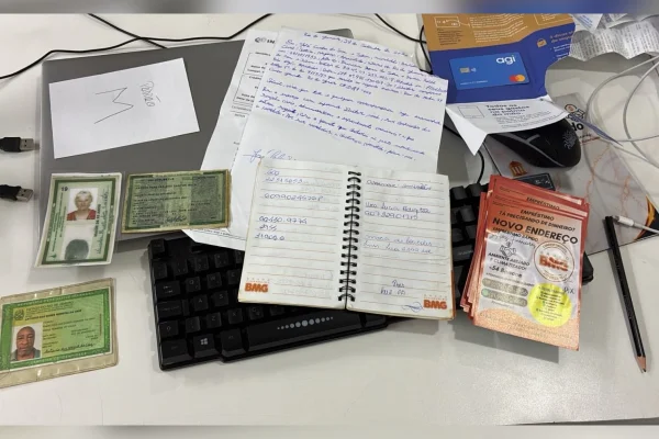 Fraude: grupo usa identidade visual de banco para confundir idosos no Rio
