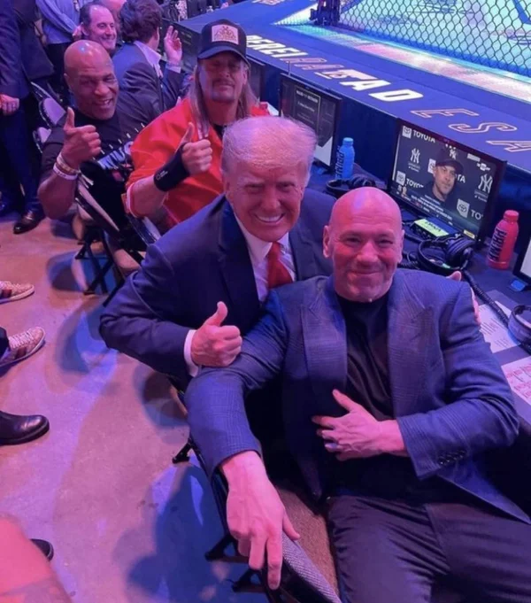 Em meio a problemas na Justiça, Trump vai a luta de UFC na Flórida